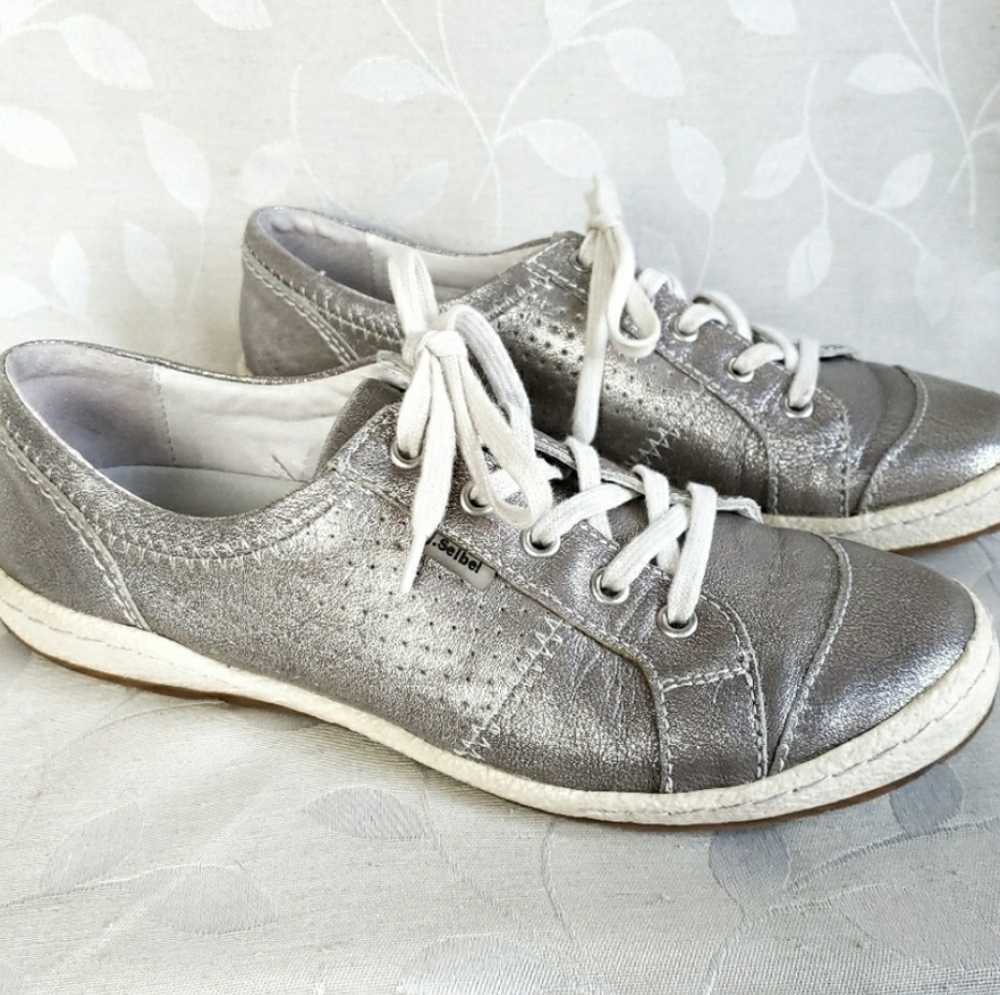 Josef Seibel Metallic Lace Up Sneaker Size 37